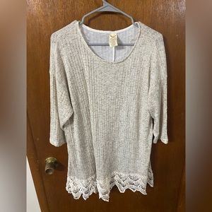 Cream top with lace trim